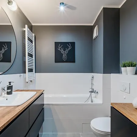 Aurora, Free Parking Gdansk