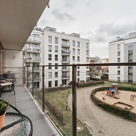 Aurora, Free Parking * גדנסק