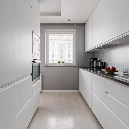 Aurora, Free Parking * Gdansk